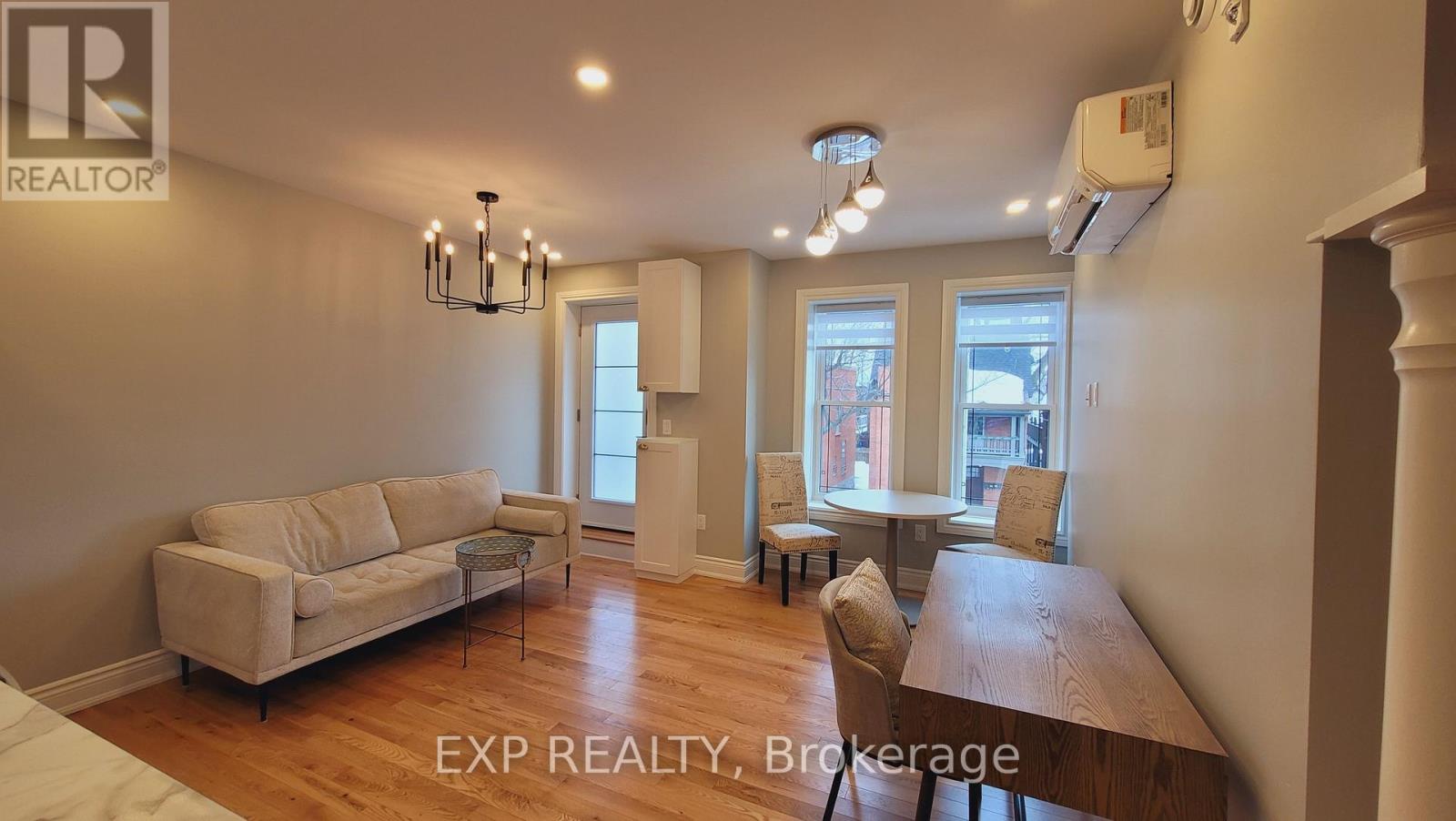 202 - 157 James Street, Ottawa, Ontario  K1R 5M4 - Photo 3 - X13581584