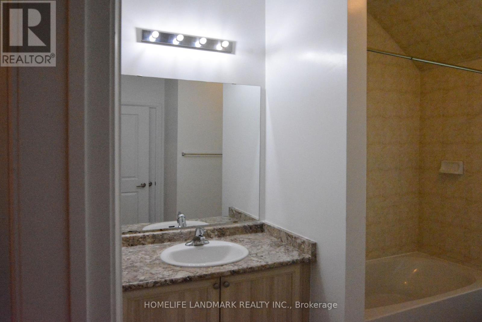 21 Kenneth Wood Crescent, Toronto, Ontario M2N 0K3 - Photo 14 - C13552522