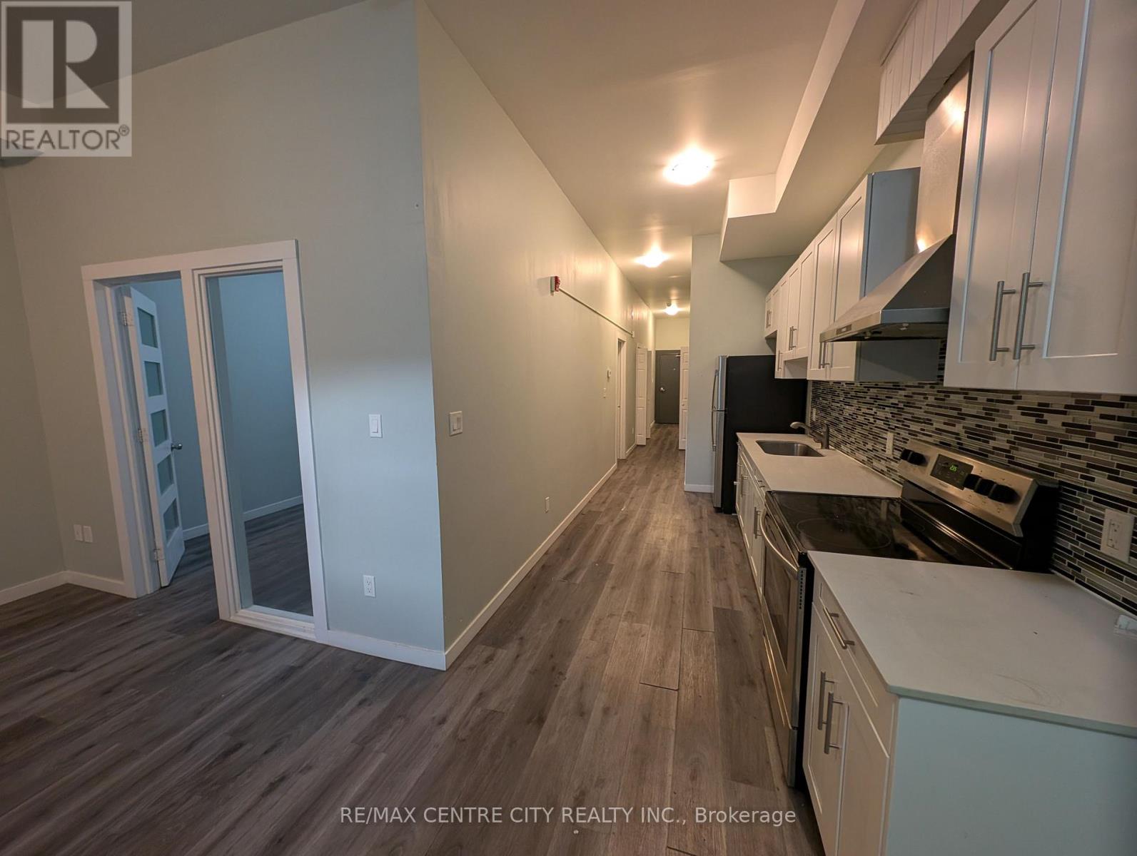 2 - 362 Richmond Street, London East, Ontario N6A 3C3 - Photo 3 - X13176804