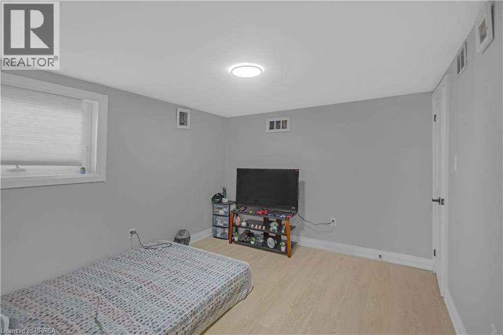 19 Broad Street, Brantford, Ontario  N3R 7E1 - Photo 19 - 40848181