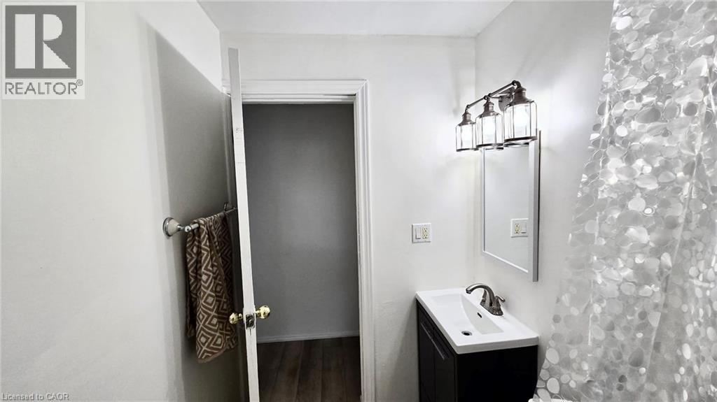 107 Erie Avenue Unit# 1, Hamilton, Ontario  L8N 2W5 - Photo 18 - 40849332