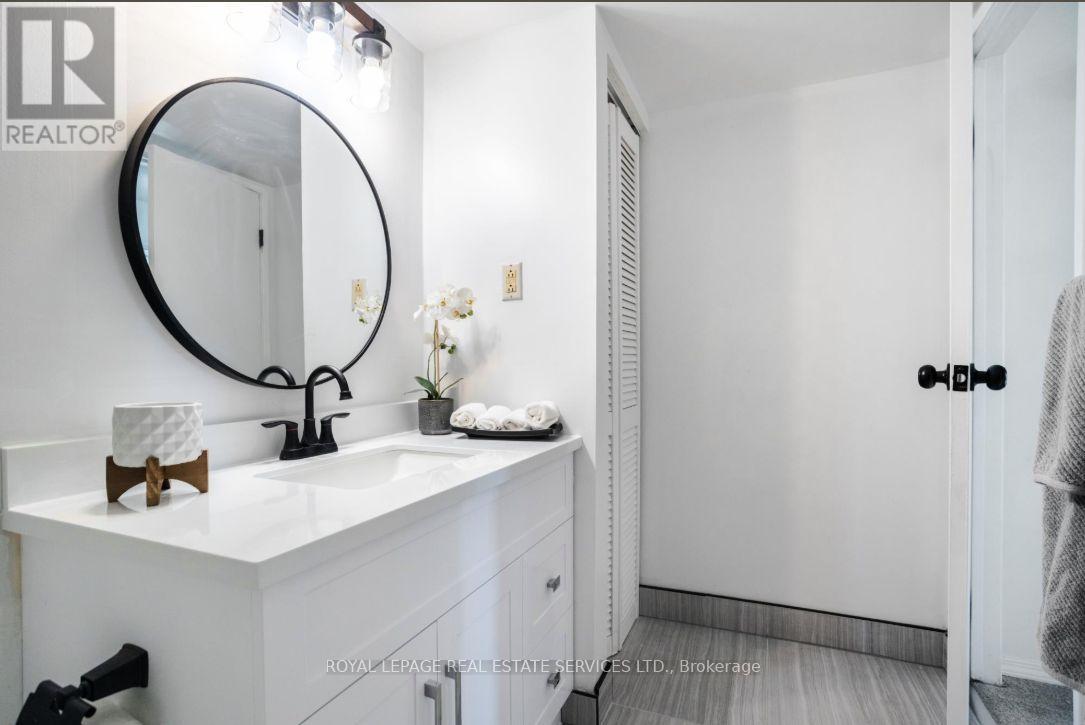 934 - 1450 Glen Abbey Gate, Oakville, Ontario  L6M 2V7 - Photo 22 - W13579920