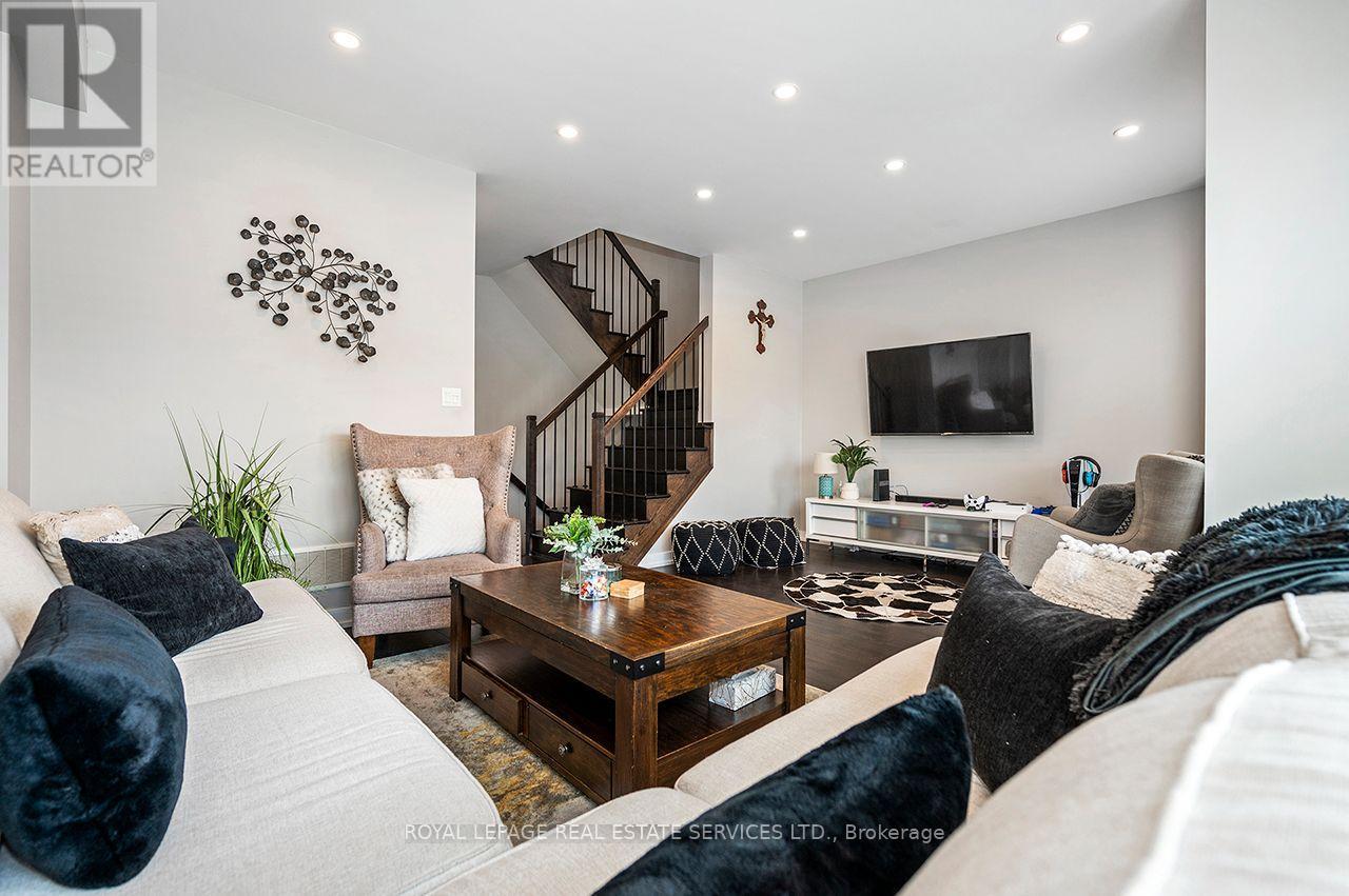3041 Ernest Appelbe Boulevard, Oakville, Ontario  L6H 0N8 - Photo 26 - W13580378