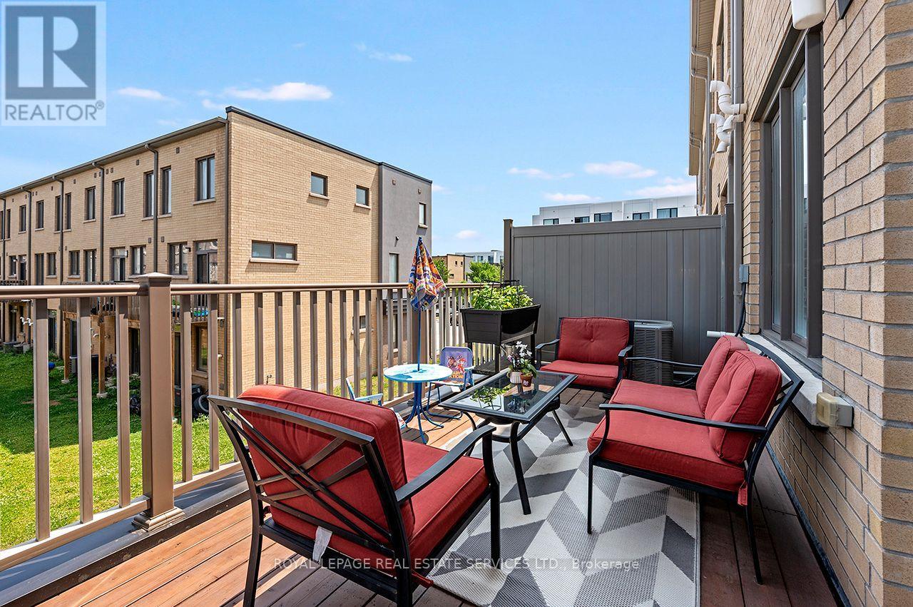 3041 Ernest Appelbe Boulevard, Oakville, Ontario  L6H 0N8 - Photo 30 - W13580378