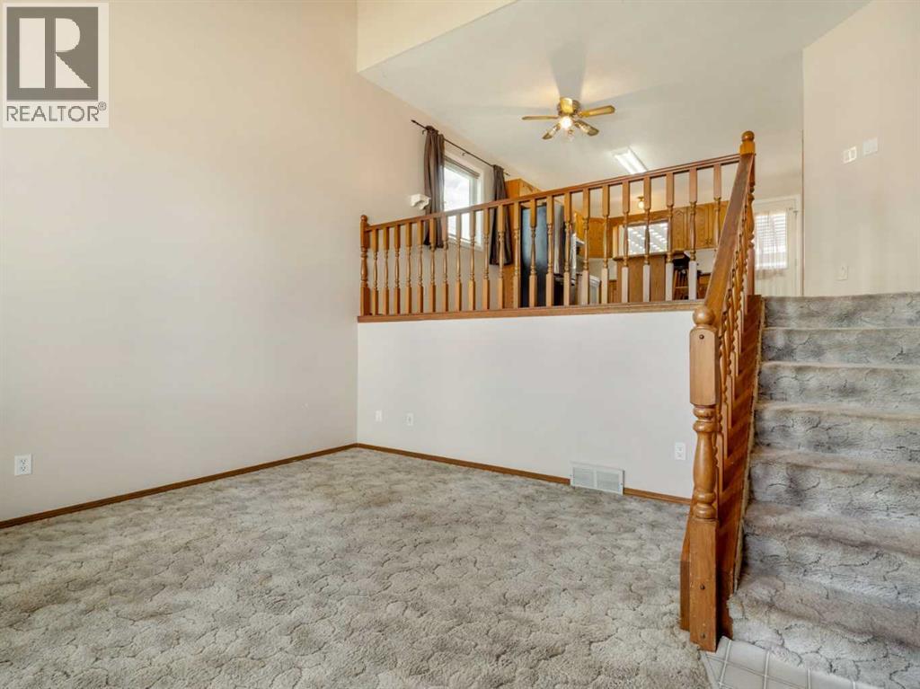 122 Spruce Drive, Coalhurst, Alberta  t0l 0v0 - Photo 2 - A2330311