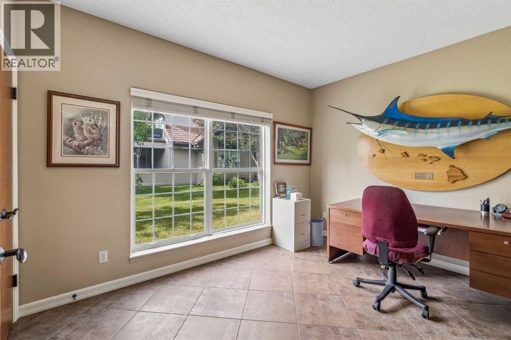 604, 1997 Sirocco Drive SW, Calgary, Alberta  T3H 3E6 - Photo 12 - A2329589