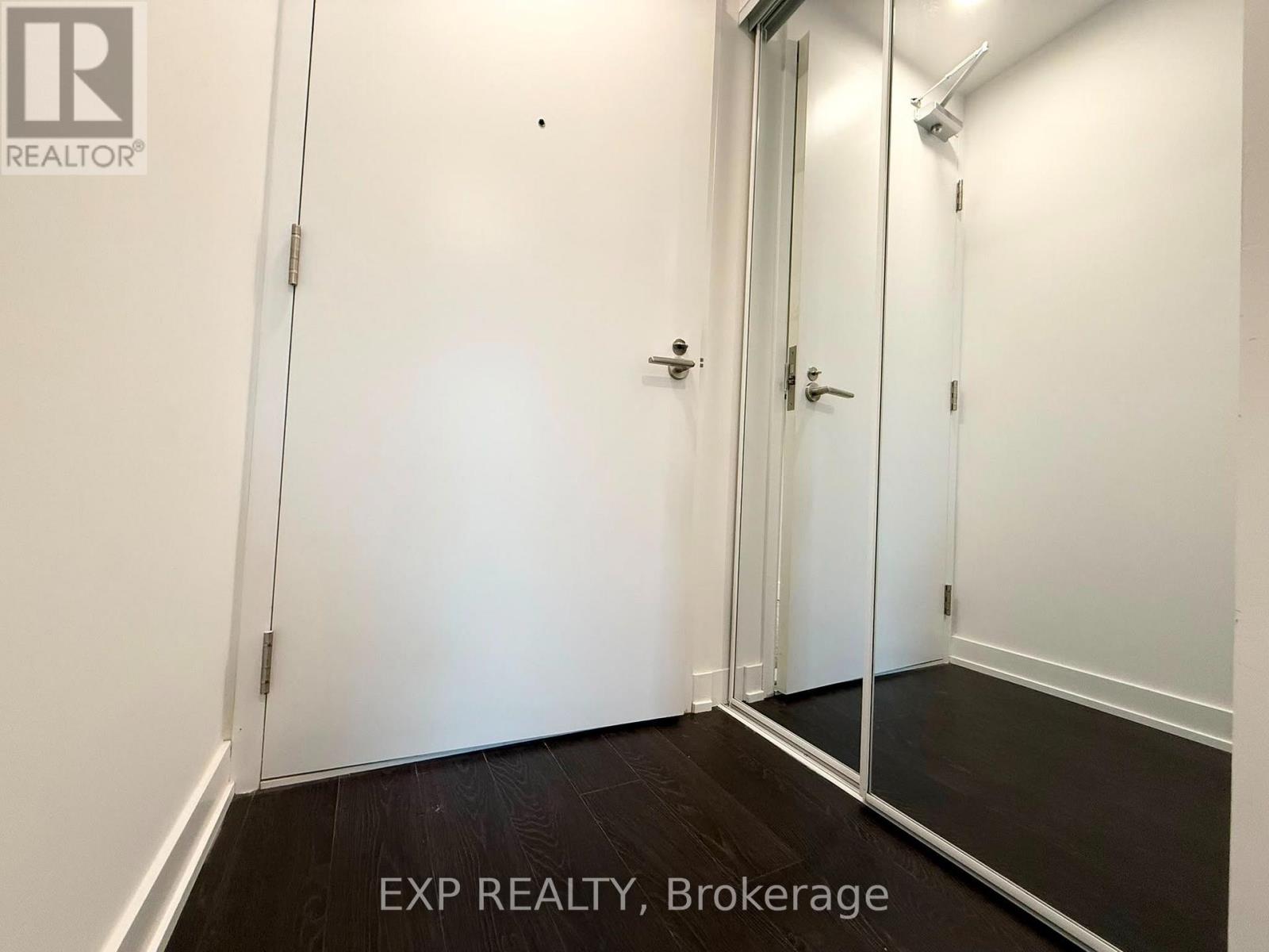 1903 - 238 Simcoe Street, Toronto, Ontario  M5T 0E2 - Photo 13 - C13580542