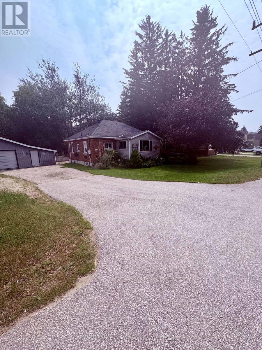 883 7th Avenue, Hanover, Ontario  N4N 2K3 - Photo 2 - X13171860