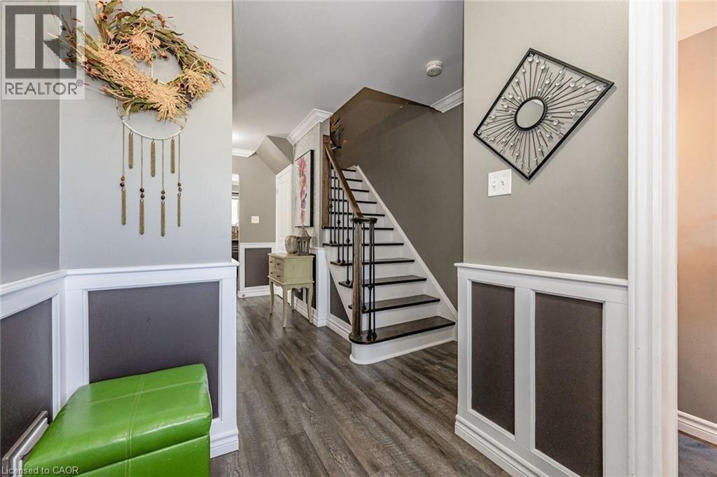 345 Westwood Drive, Kitchener, Ontario  N2M 2L3 - Photo 4 - 40849405