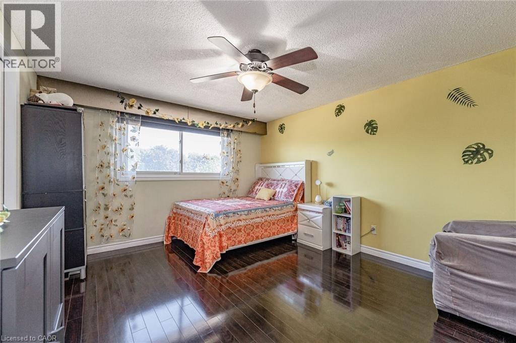 345 Westwood Drive, Kitchener, Ontario  N2M 2L3 - Photo 12 - 40849405