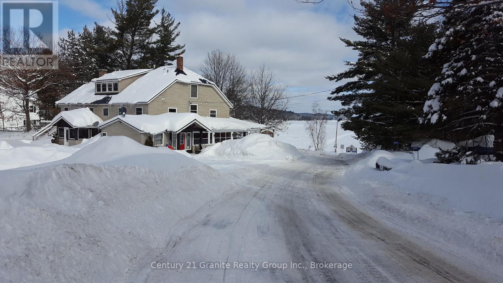 2029 Little Hawk Lake Road, Algonquin Highlands, Ontario  K0M 1S0 - Photo 44 - X12928426