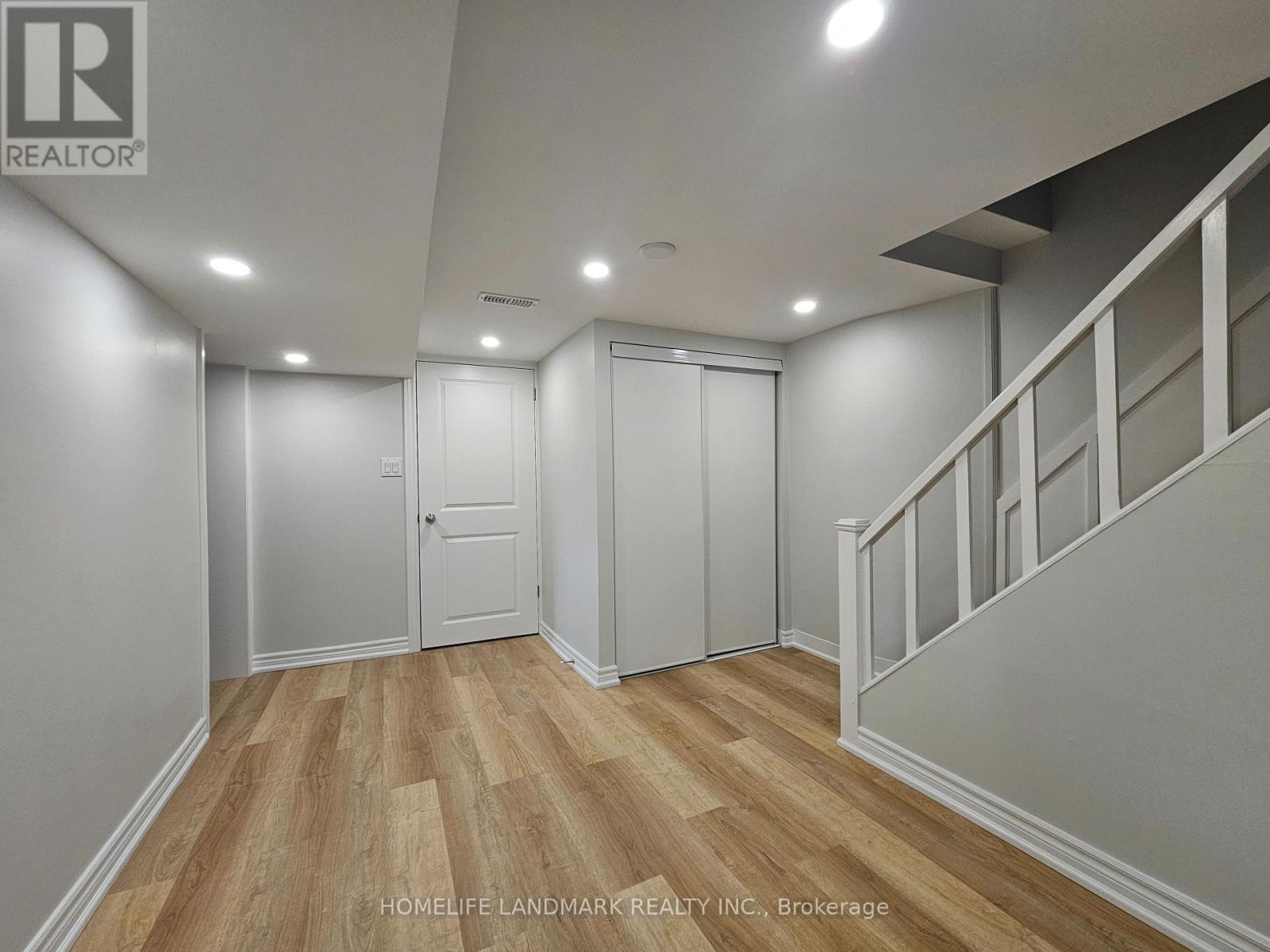 Basemen - 36 Corinne Crescent, Toronto, Ontario  M1K 2Y9 - Photo 2 - E13581624