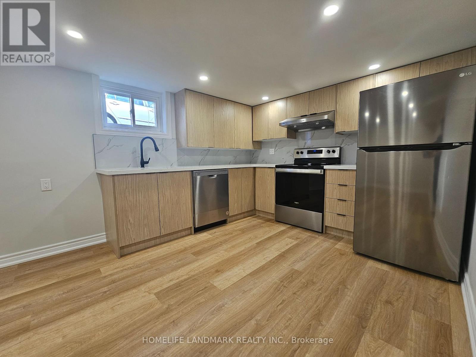 Basemen - 36 Corinne Crescent, Toronto, Ontario  M1K 2Y9 - Photo 3 - E13581624