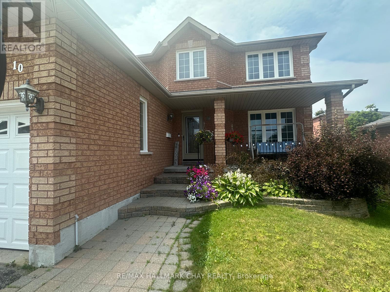 10 Longman Drive, Barrie (Northwest), Ontario L4N 7E5 - Photo 2 - S13581632
