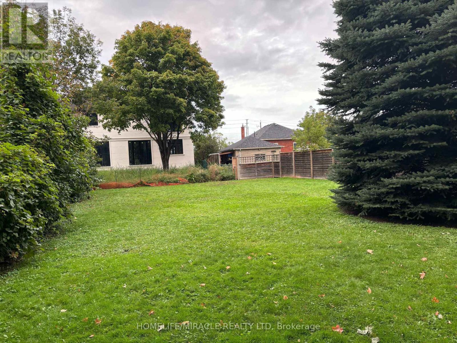 Upper Floor Suite - 54 Hawman Avenue, Vaughan, Ontario  L4L 1S2 - Photo 21 - N13581604