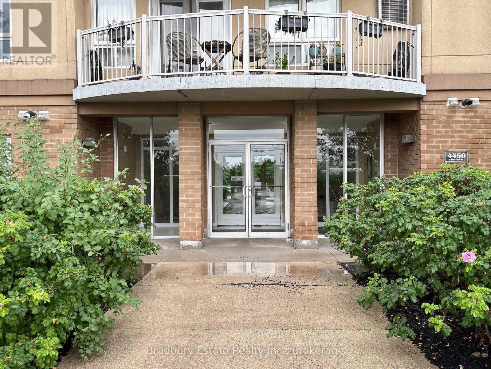 308 - 4450 Fairview Street, Burlington, Ontario  L7L 7K7 - Photo 2 - W13581682