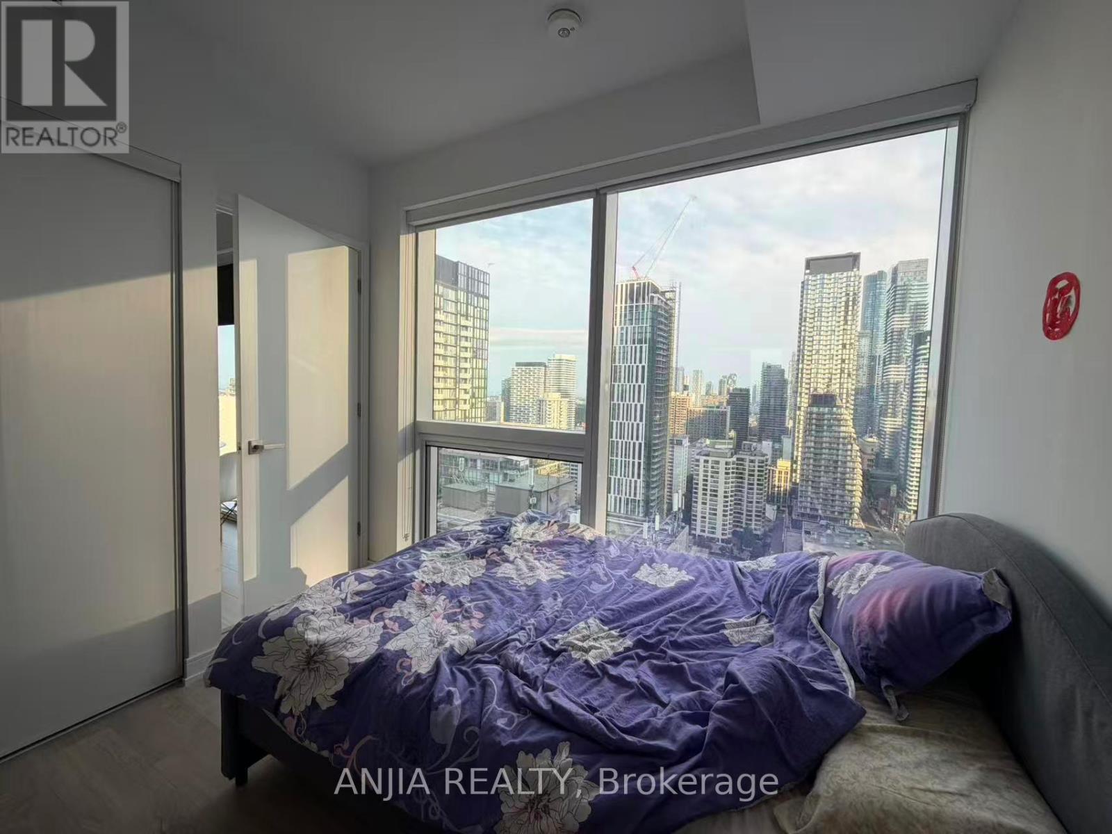 2907 - 3 Gloucester Street, Toronto, Ontario  M4Y 0C6 - Photo 3 - C13581688