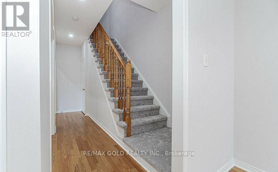 69 Portrush Trail, Brampton, Ontario  L6X 0R2 - Photo 17 - W13581670