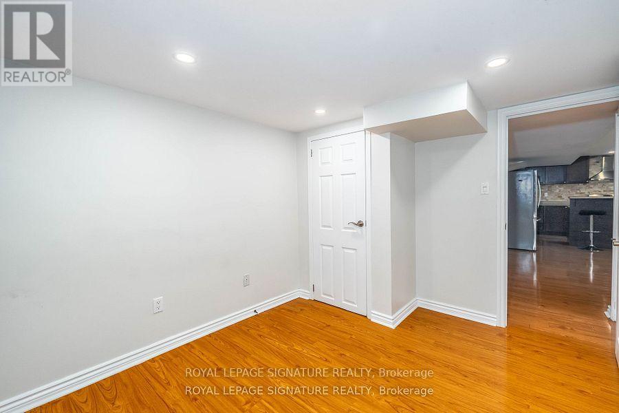 Lower - 11 Celestial Court, Brampton, Ontario  L7A 3R8 - Photo 12 - W13581696