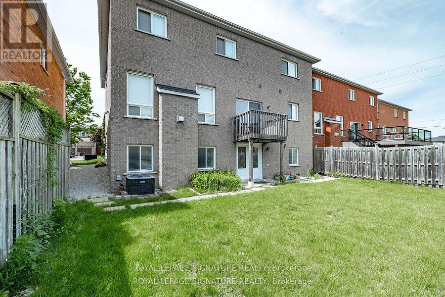 Lower - 11 Celestial Court, Brampton, Ontario  L7A 3R8 - Photo 20 - W13581696