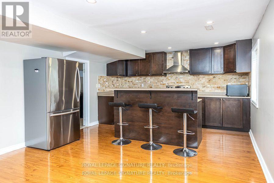 Lower - 11 Celestial Court, Brampton, Ontario  L7A 3R8 - Photo 5 - W13581696