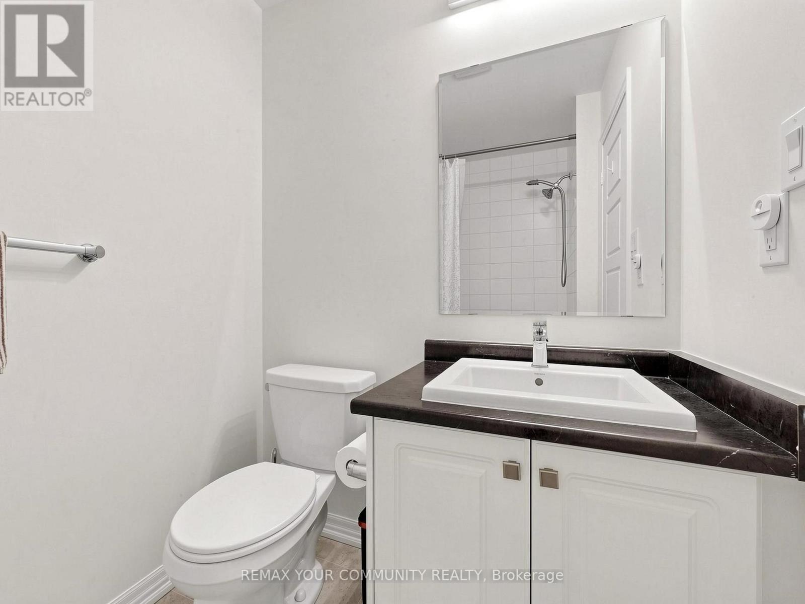 51 Vantage Loop, Newmarket, Ontario  L3X 0K9 - Photo 31 - N13561020