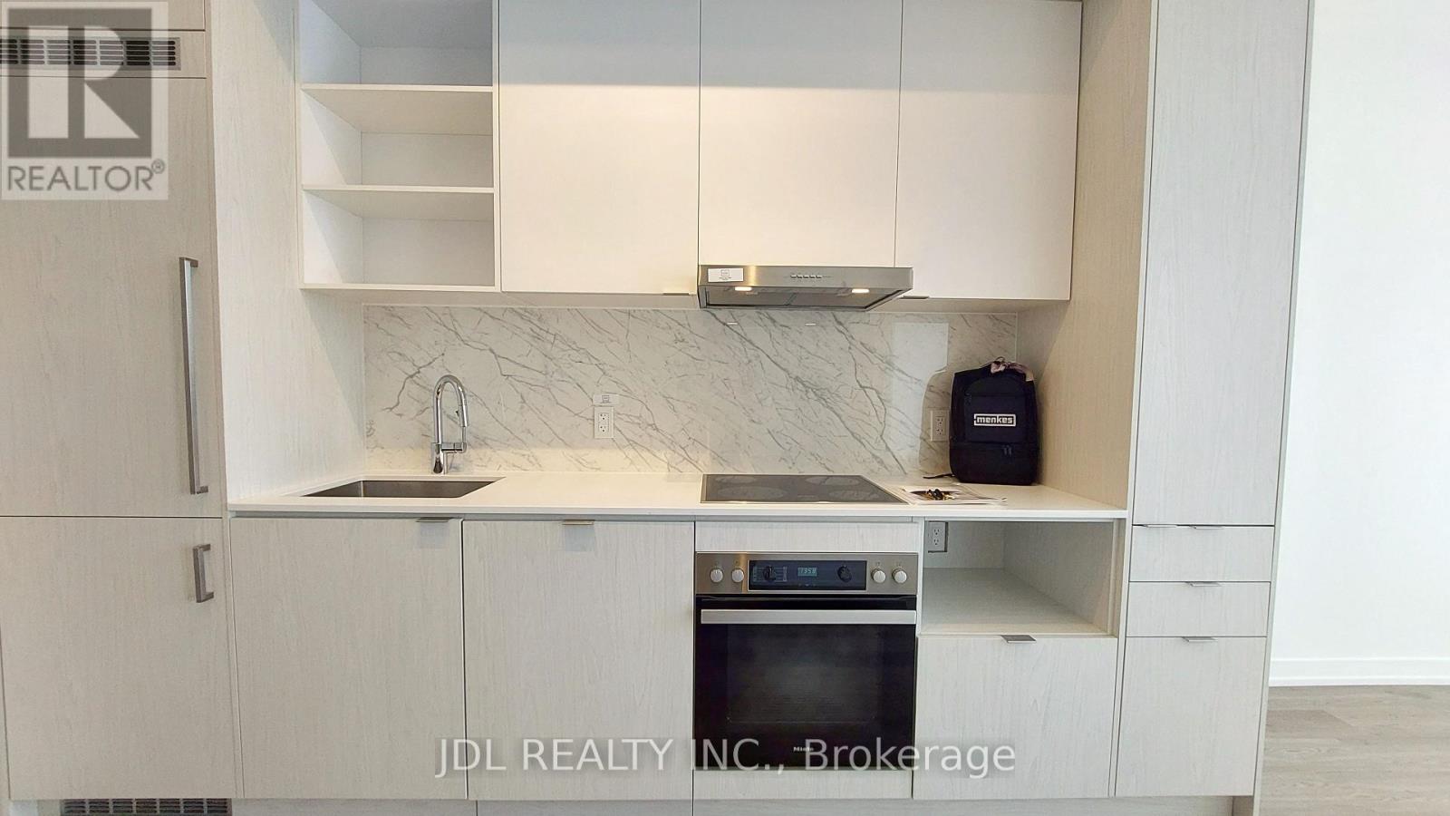 6115 - 55 COOPER STREET, Toronto, Ontario