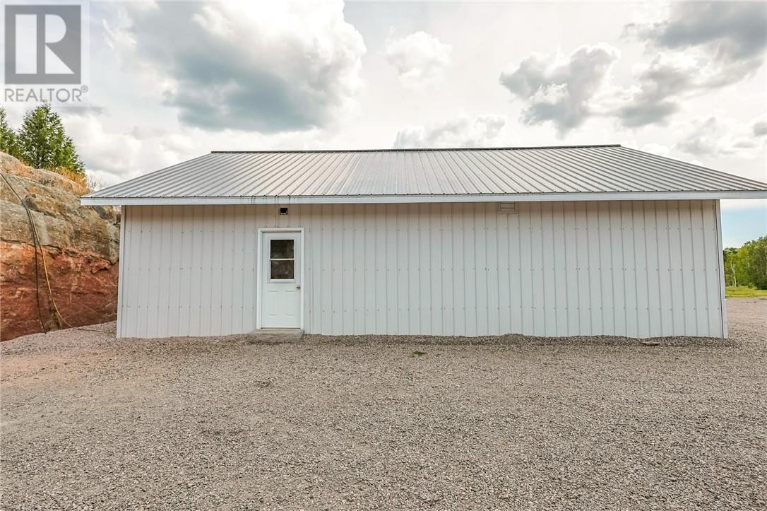 5482 Hwy 64, Noelville, Ontario  P0M 2K0 - Photo 12 - 2129291