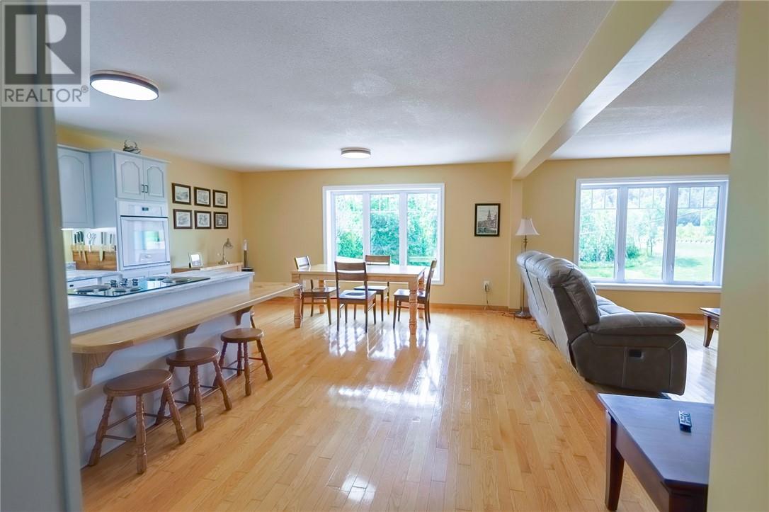 5482 Hwy 64, Noelville, Ontario  P0M 2K0 - Photo 23 - 2129291