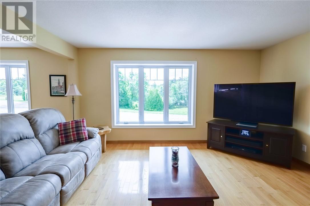 5482 Hwy 64, Noelville, Ontario  P0M 2K0 - Photo 33 - 2129291