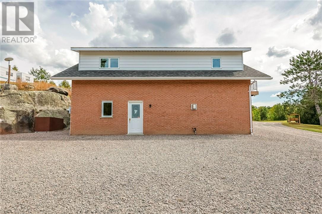 5482 Hwy 64, Noelville, Ontario  P0M 2K0 - Photo 6 - 2129291