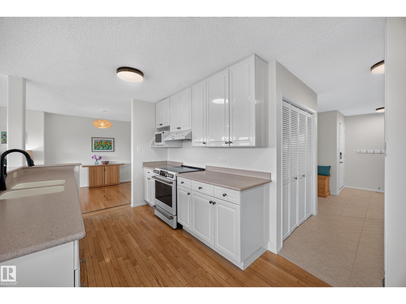 3411 103 Av NW, Edmonton, Alberta  T5W 0A6 - Photo 4 - E4497924