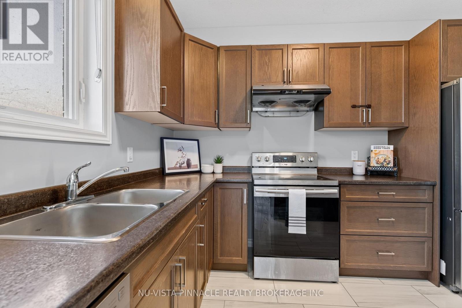1778 Aukett Drive, London North, Ontario  N5X 0N1 - Photo 13 - X13581754