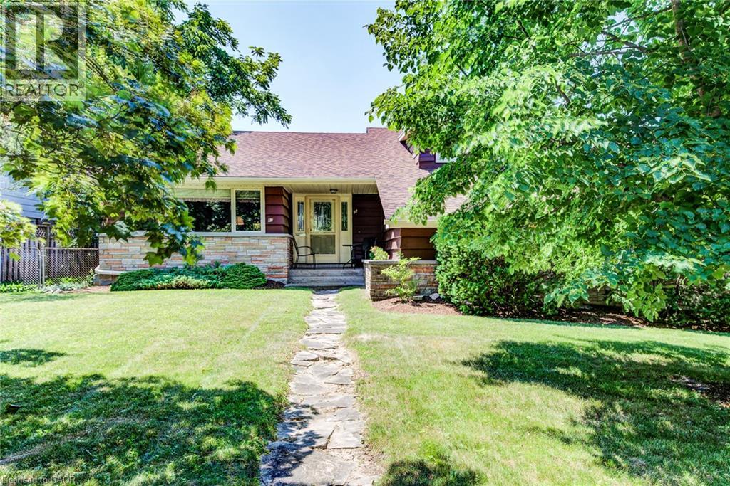 97 Westmount Road S, Waterloo, Ontario  N2L 2L4 - Photo 3 - 40841569