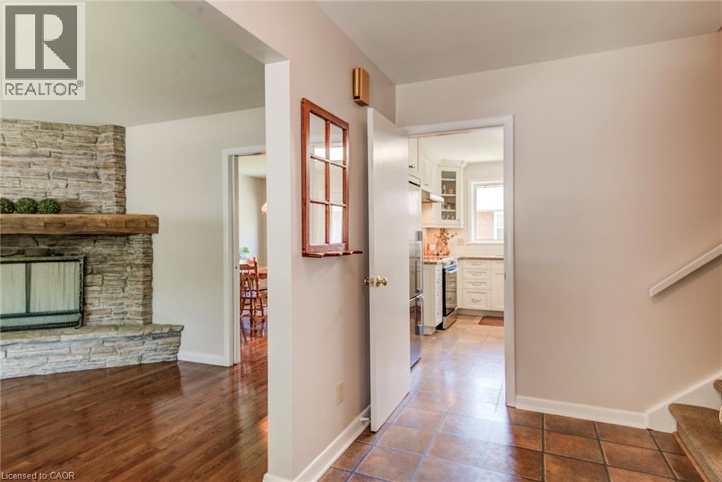 97 Westmount Road S, Waterloo, Ontario  N2L 2L4 - Photo 9 - 40841569