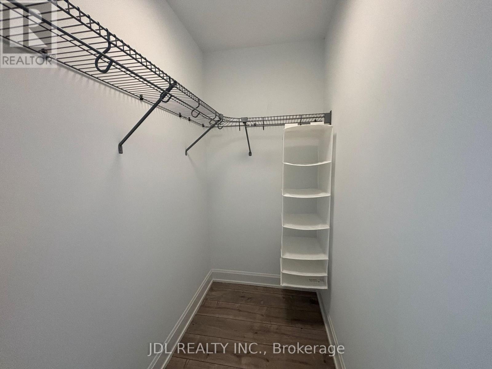 711 - 38 Water Walk Drive, Markham, Ontario  L3R 6M8 - Photo 13 - N13581756