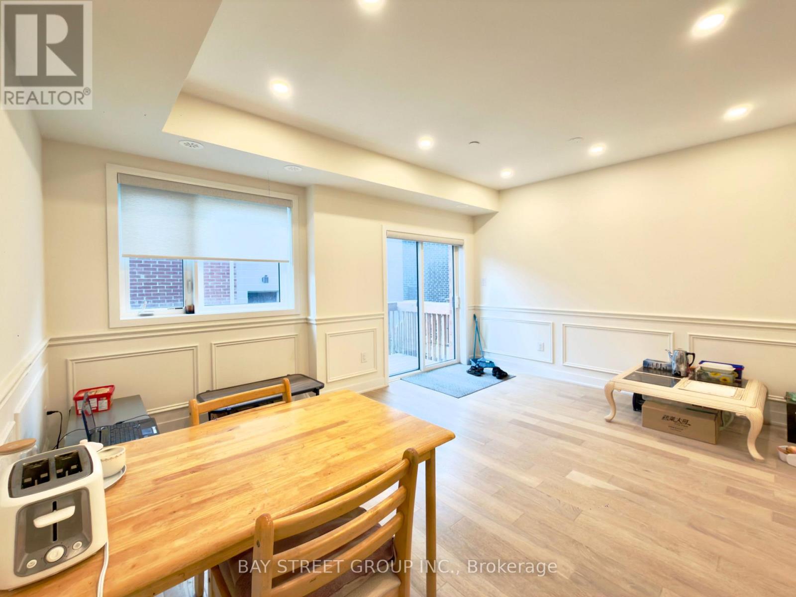 26 William Duncan Road, Toronto, Ontario  M3K 0C7 - Photo 8 - W13581740