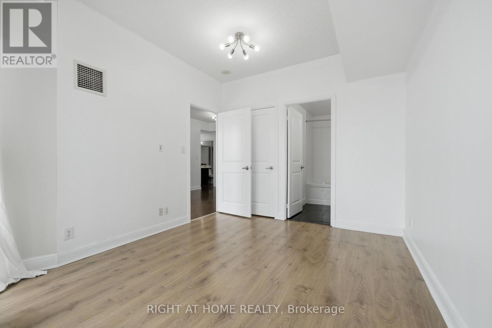3806 - 50 Absolute Avenue, Mississauga, Ontario  L4Z 0A8 - Photo 11 - W13581794