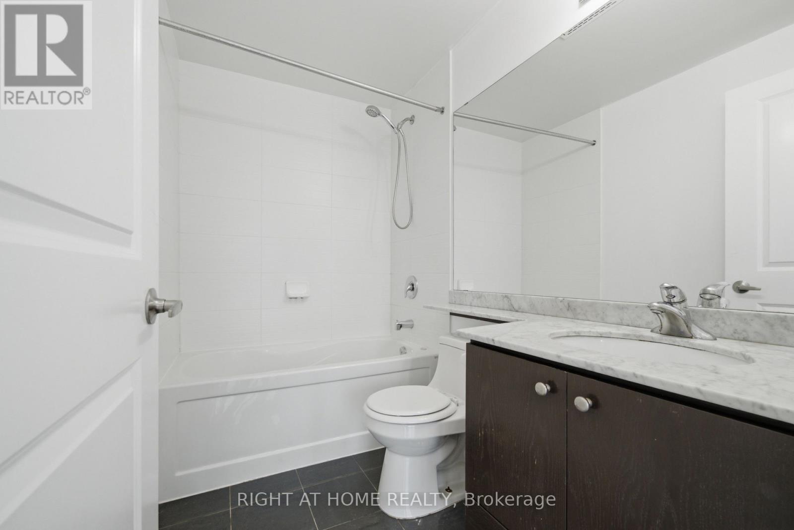 3806 - 50 Absolute Avenue, Mississauga, Ontario  L4Z 0A8 - Photo 13 - W13581794