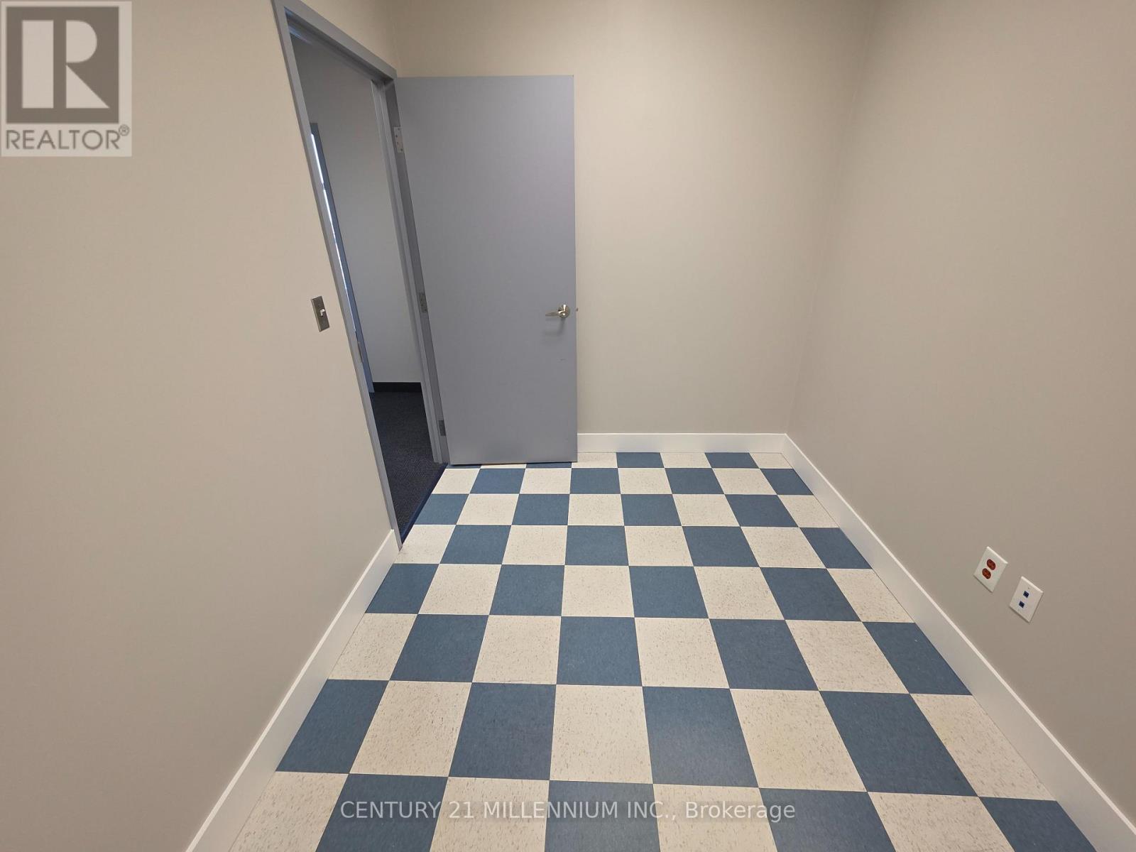 212 - 2250 Bovaird Drive E, Brampton, Ontario  L6R 0W3 - Photo 10 - W13581798
