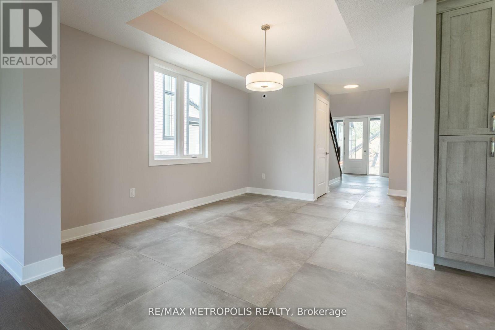 8 - 297 Whiting Street, Ingersoll, Ontario  N5C 3W5 - Photo 15 - X13581760