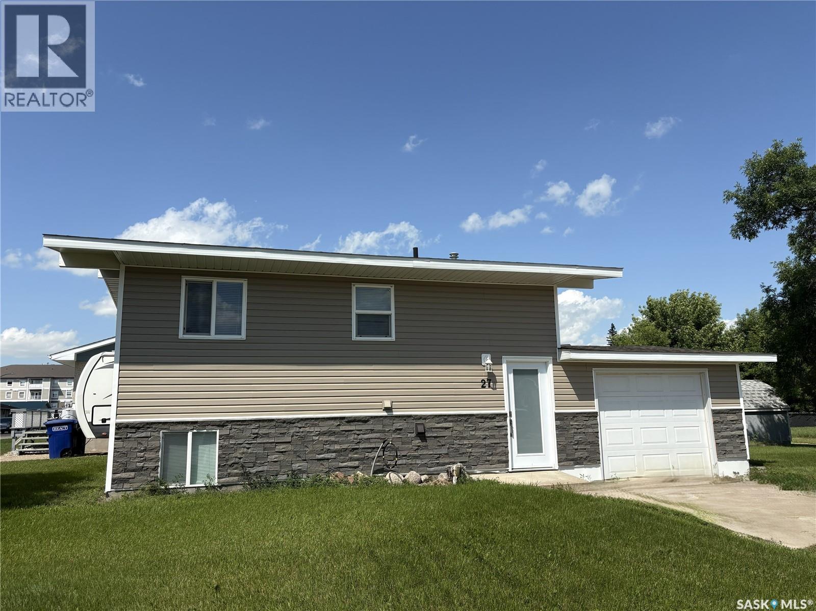 27 Calvert CRESCENT, Lanigan, Saskatchewan