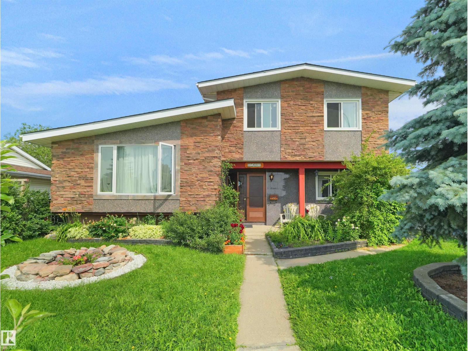 15603 122 St NW, Edmonton, Alberta  T5X 2V7 - Photo 1 - E4499741