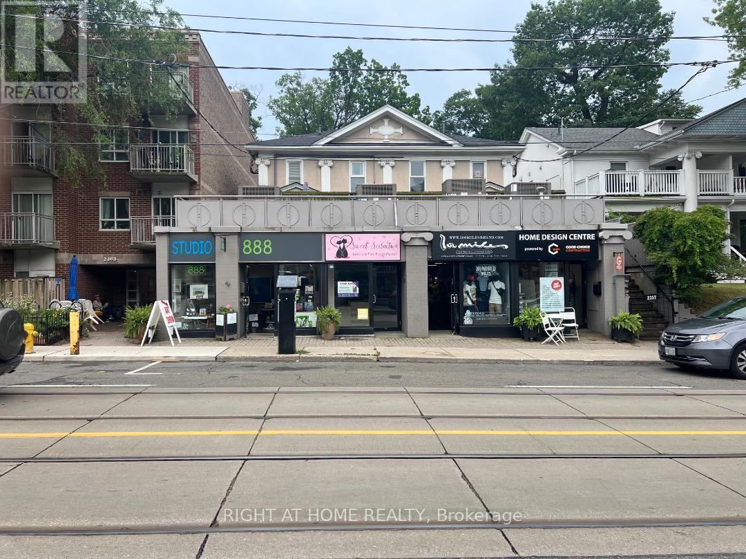 2 - 2359 QUEEN STREET E, Toronto, Ontario