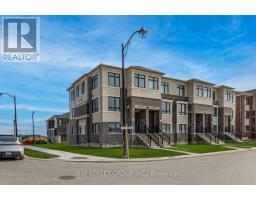 2 A BIG WILLOW CRESCENT, Richmond Hill, Ontario