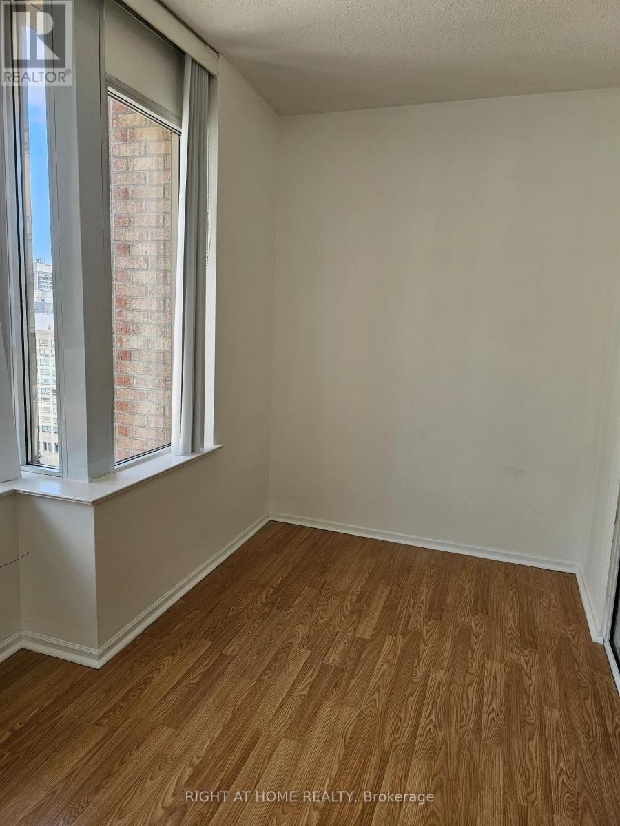 2011 - 711 Bay Street, Toronto, Ontario  M5G 2J8 - Photo 19 - C13581724