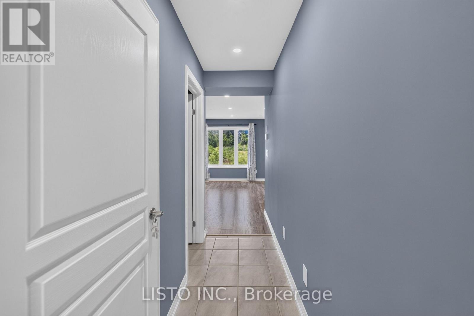 44 Haney Drive, Thorold, Ontario  L2V 0G5 - Photo 5 - X13581826