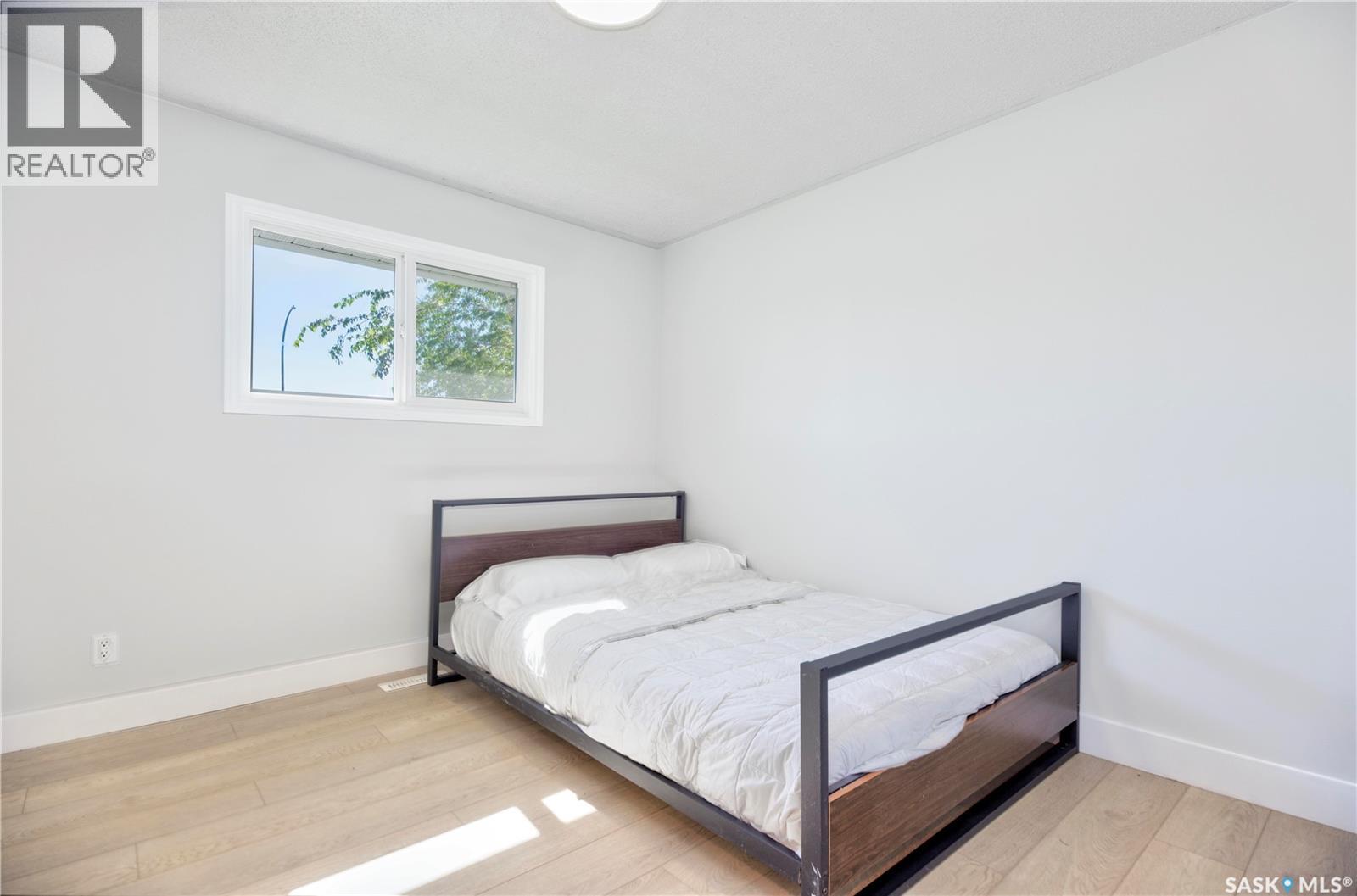 1614 Mckercher Drive, Saskatoon, Saskatchewan  S7H 5E1 - Photo 13 - SK043010