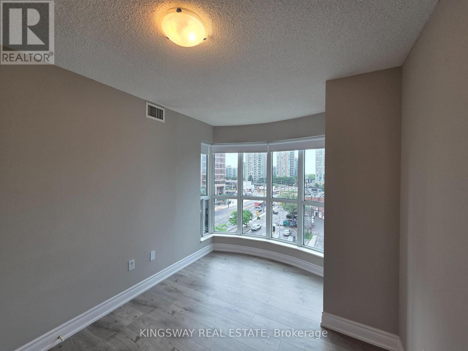 812 - 7 Lorraine Avenue, Toronto, Ontario  M2N 7H2 - Photo 20 - C13580048