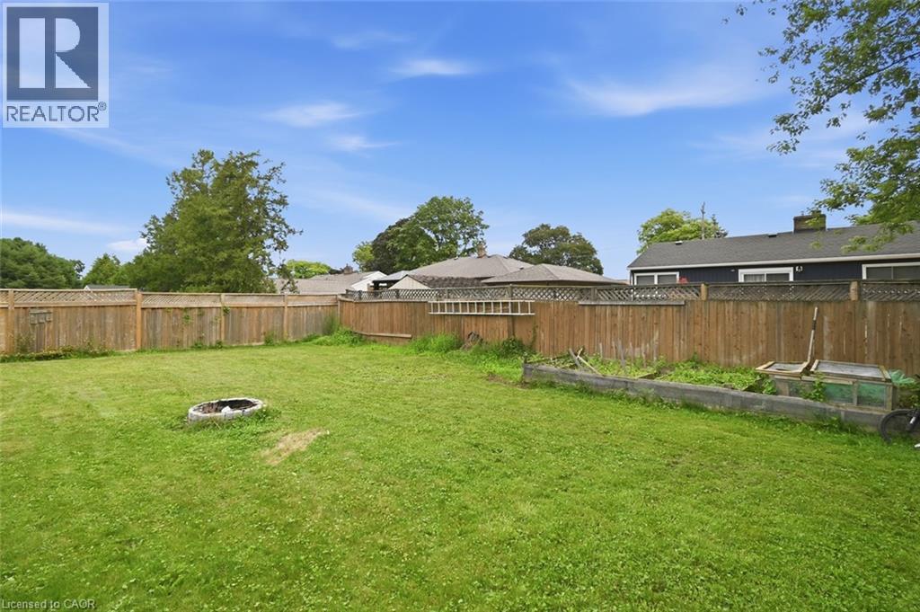 4381 Jackson Street, Beamsville, Ontario  L3J 0N9 - Photo 28 - 40845402